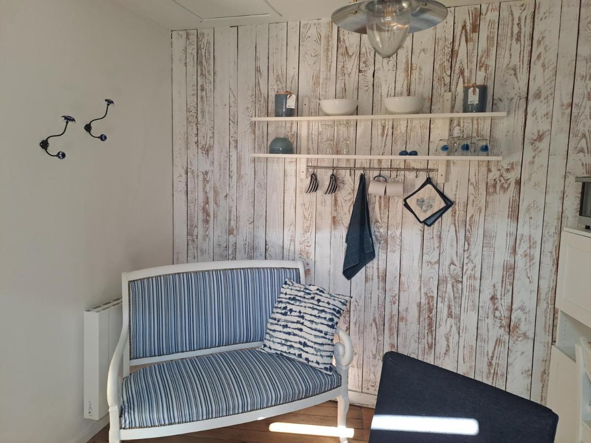 F1 Proche Des Thermes Vichy Room photo