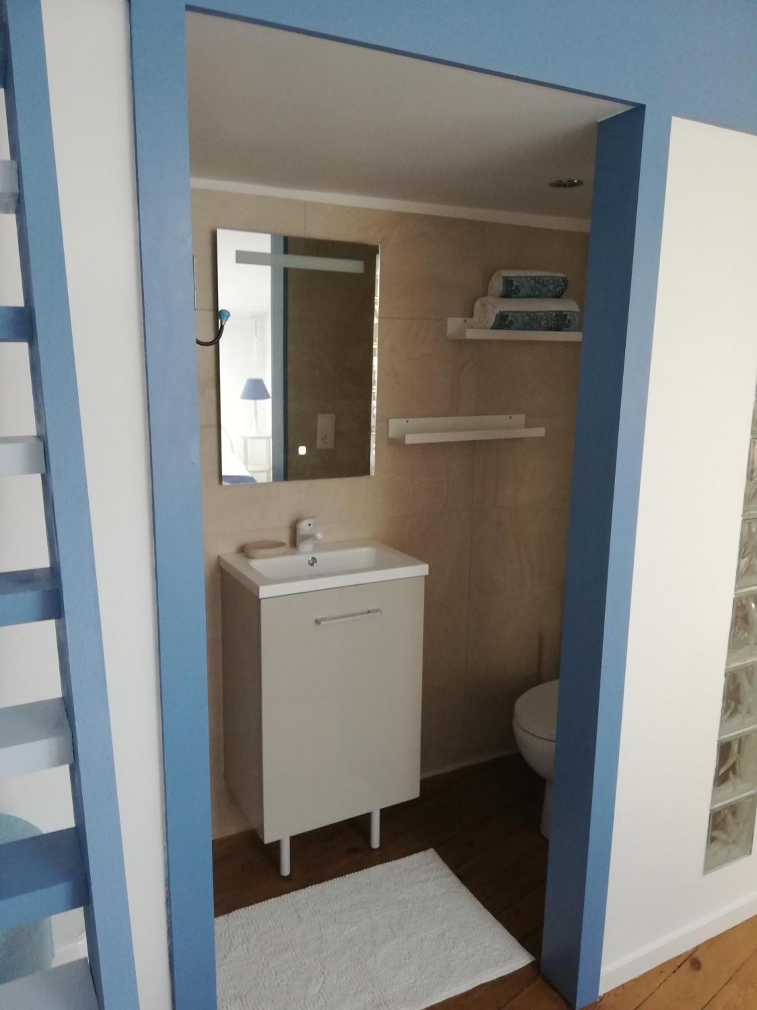 F1 Proche Des Thermes Vichy Room photo